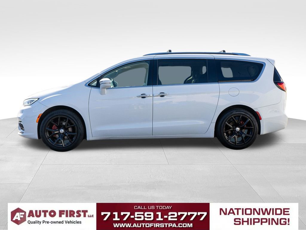 Used 2021 Chrysler Pacifica Touring-L FWD image 6