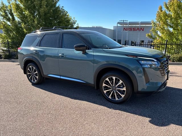New 2026 Nissan Pathfinder Platinum