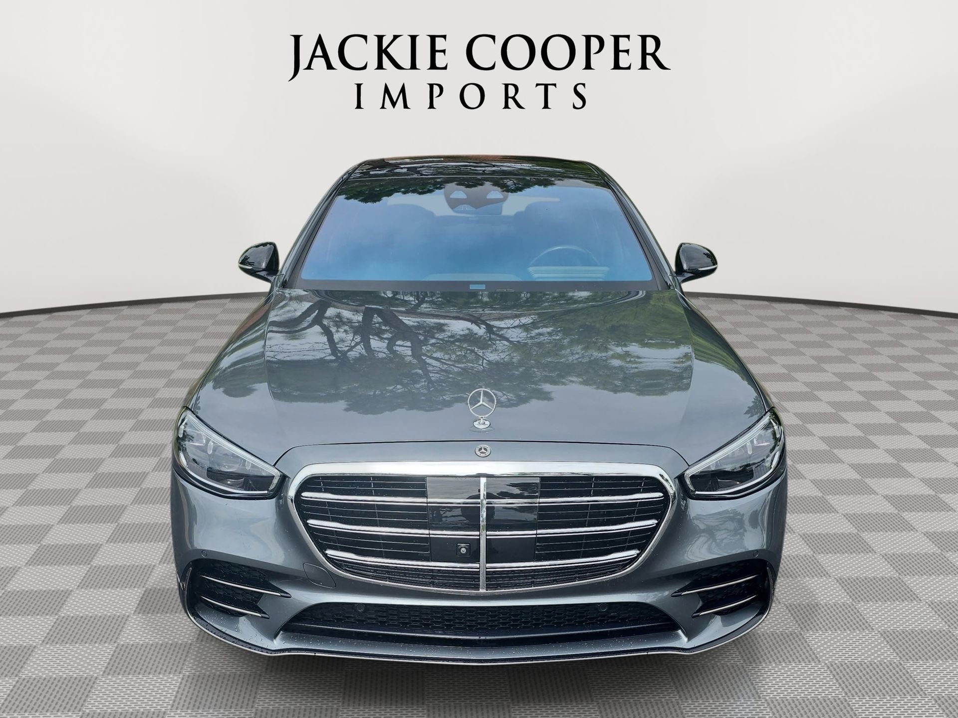 Used 2023 Mercedes-Benz S 500 4MATIC image 2