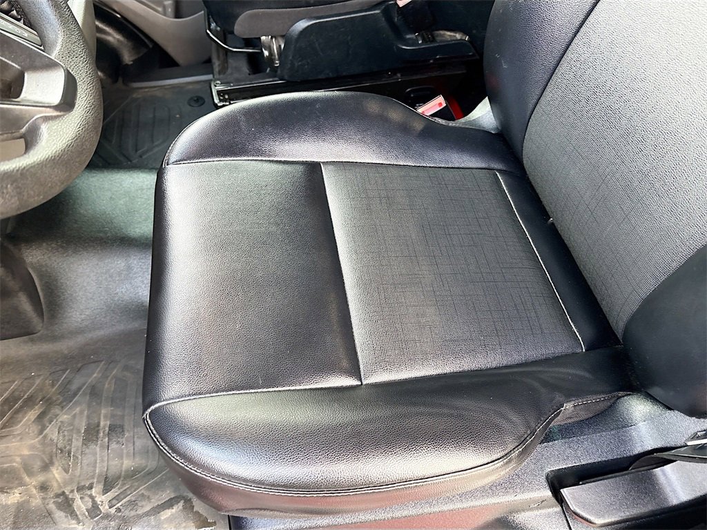 Used 2022 Ford Transit 350 Medium Roof w/ Exterior Upgrade Package image 19