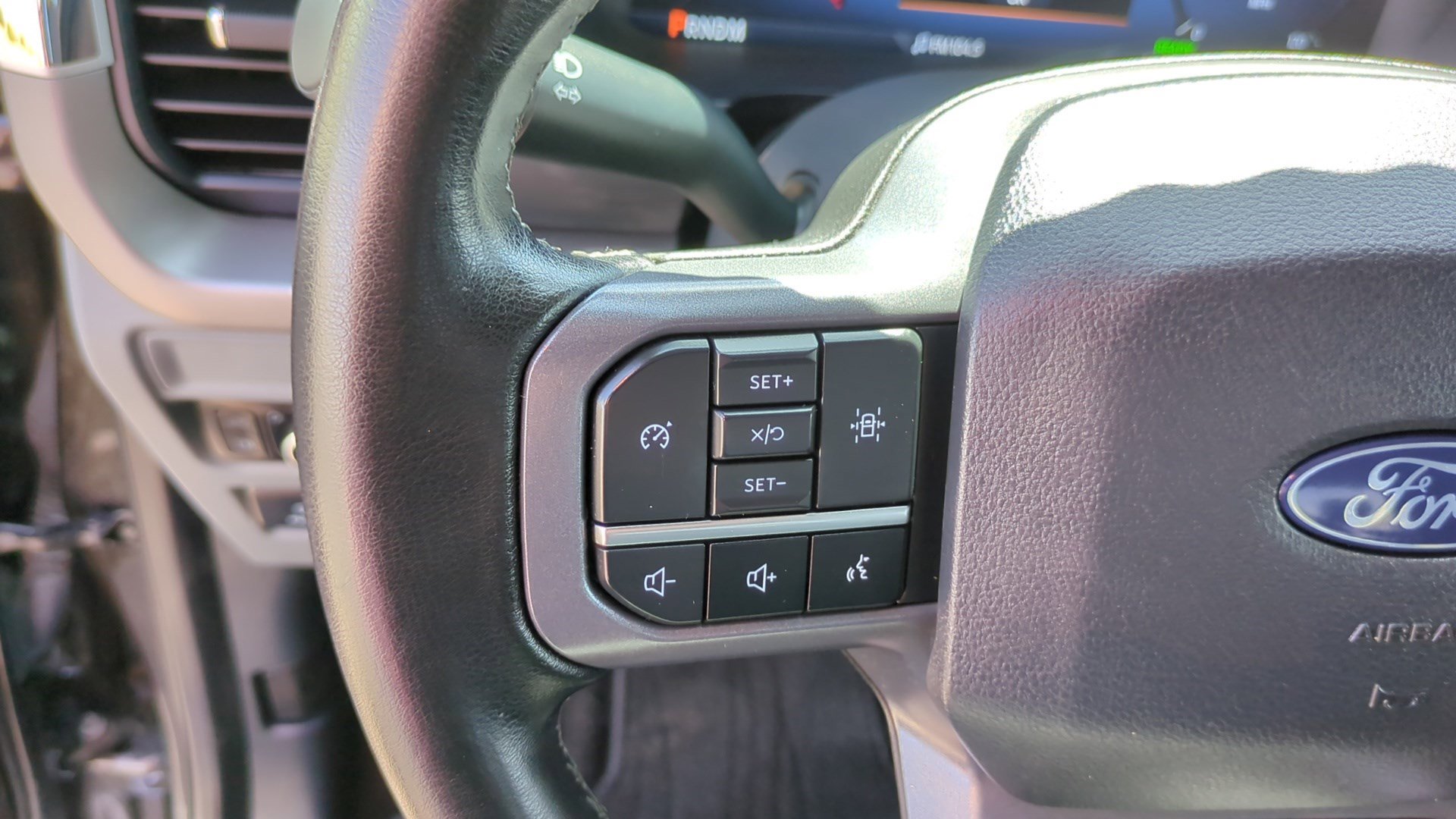 Used 2024 Ford F150 XLT w/ Mobile Office Package image 17