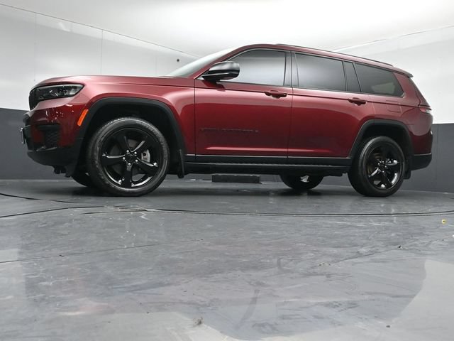 Used 2023 Jeep Grand Cherokee L Laredo AWD/4WD image 41