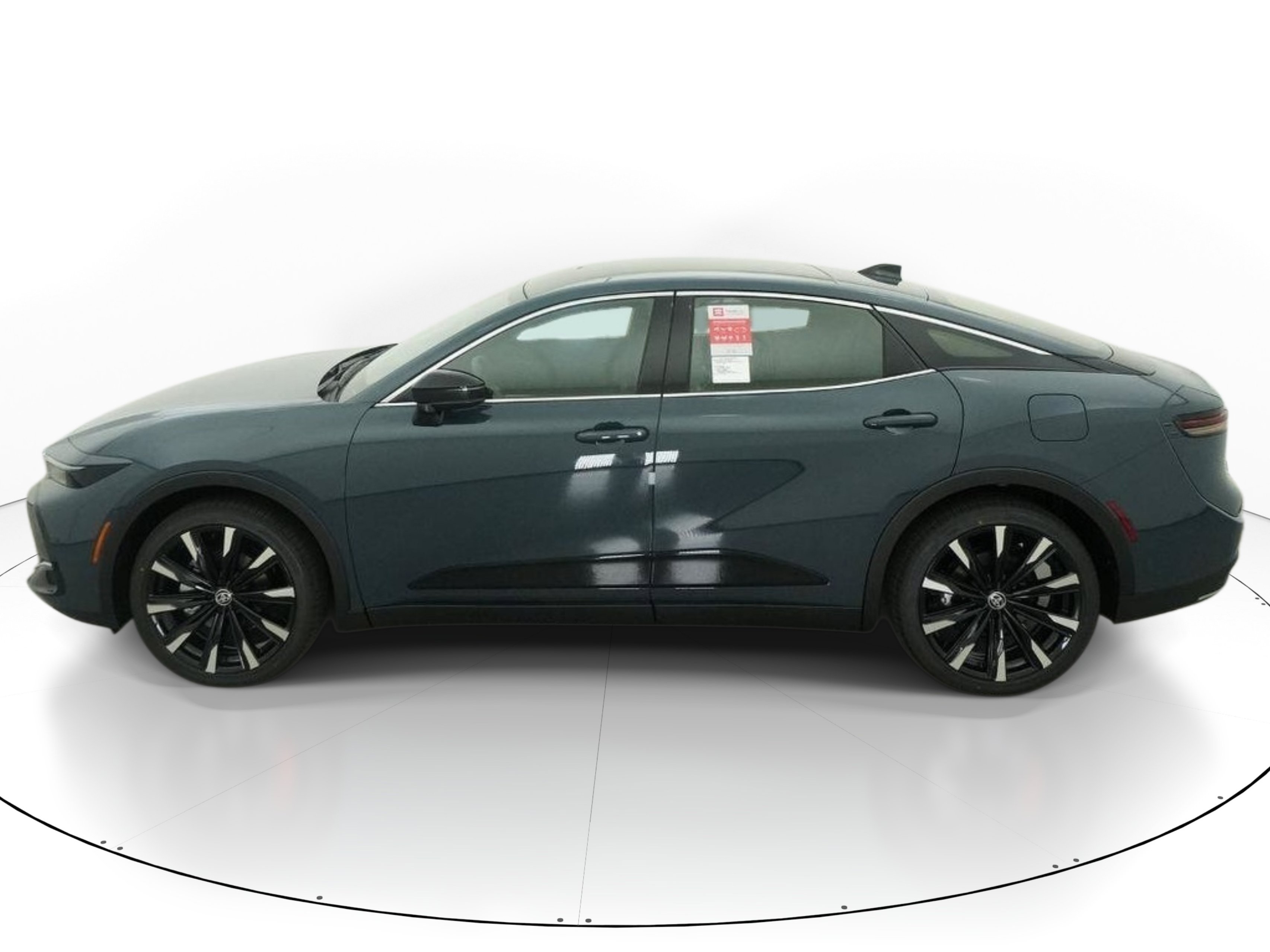 New 2026 Toyota Crown Platinum AWD/4WD image 3