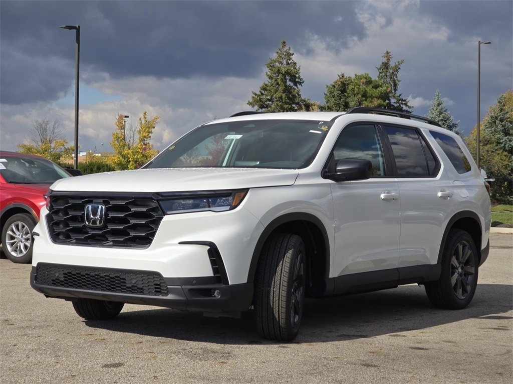 New 2025 Honda Pilot Sport image 12