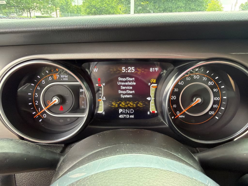 Used 2021 Jeep Gladiator Overland AWD/4WD image 27