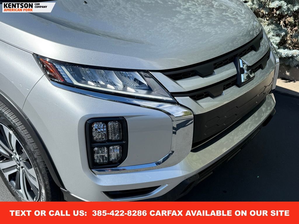 Used 2025 Mitsubishi Outlander Sport AWD image 12
