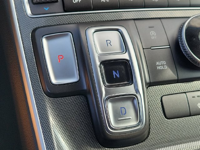 Used 2023 Hyundai Santa Fe SEL FWD image 13