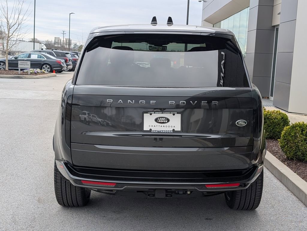 Used 2023 Land Rover Range Rover SE image 6