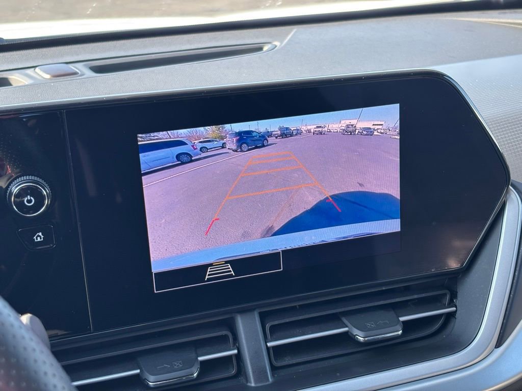 Used 2024 Chevrolet Trax RS w/ Driver Confidence Package image 33