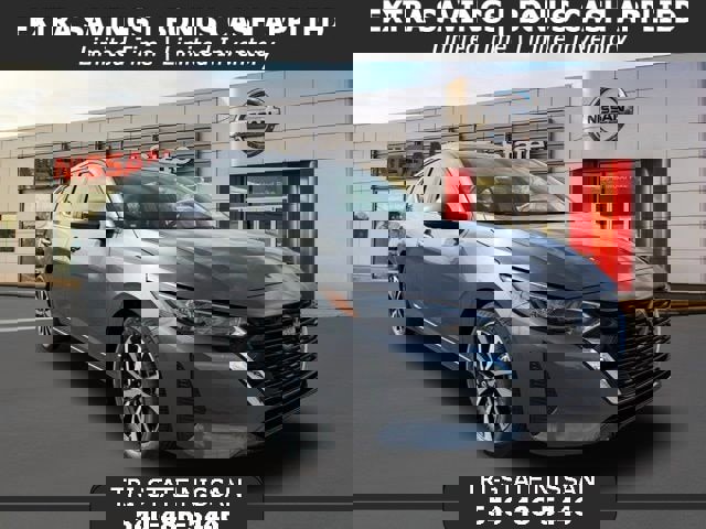 New 2025 Nissan Sentra SV