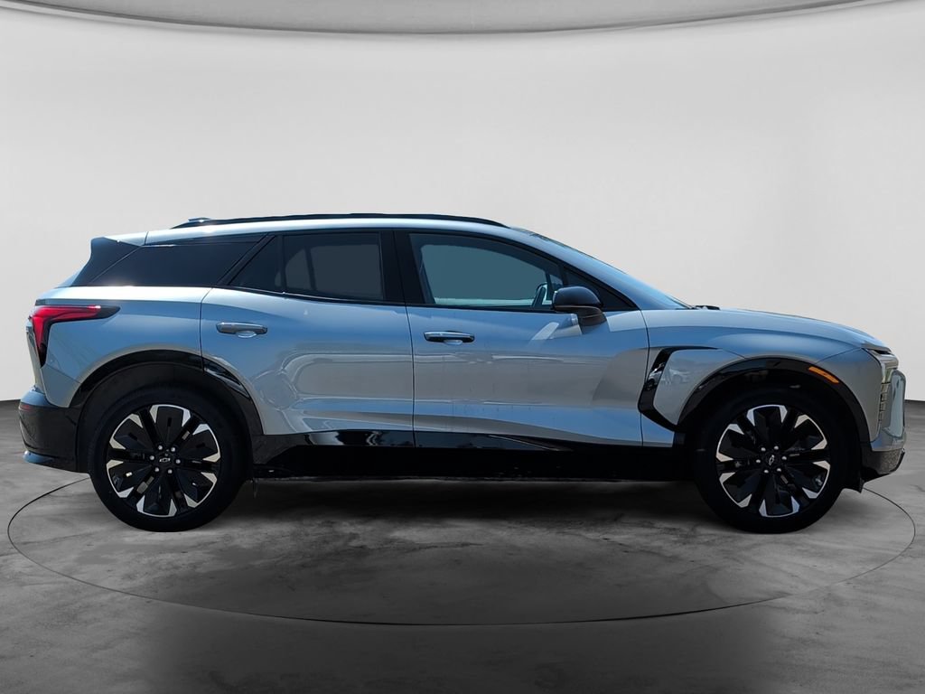 Used 2024 Chevrolet Blazer EV RS AWD/4WD image 8