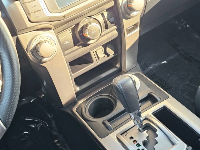 Used 2019 Toyota 4Runner SR5 AWD/4WD image 35