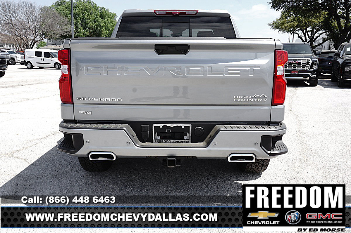 New 2025 Chevrolet Silverado 1500 High Country w/ Technology Package AWD/4WD image 6