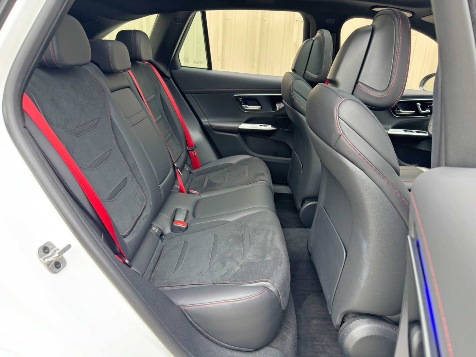 Used 2024 Mercedes-Benz GLC 43 AMG 4MATIC image 44