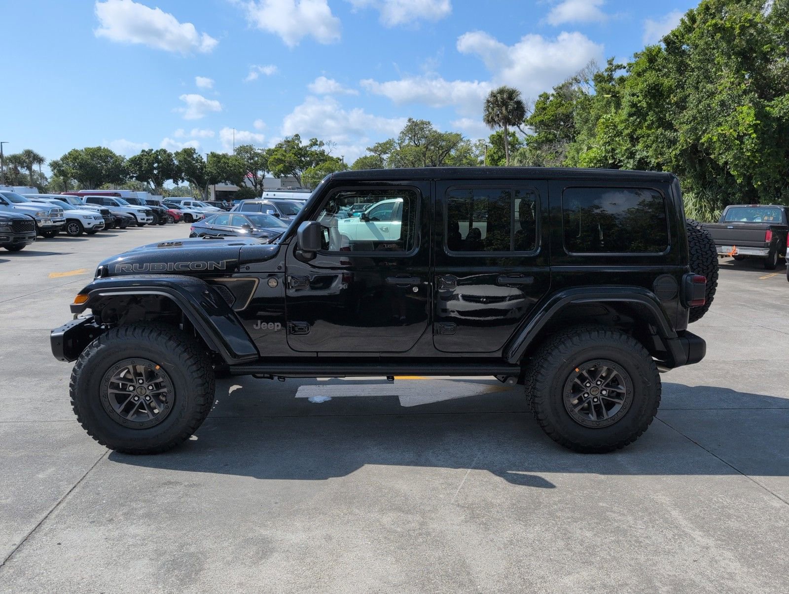 New 2025 Jeep Wrangler Unlimited Rubicon 392 image 6