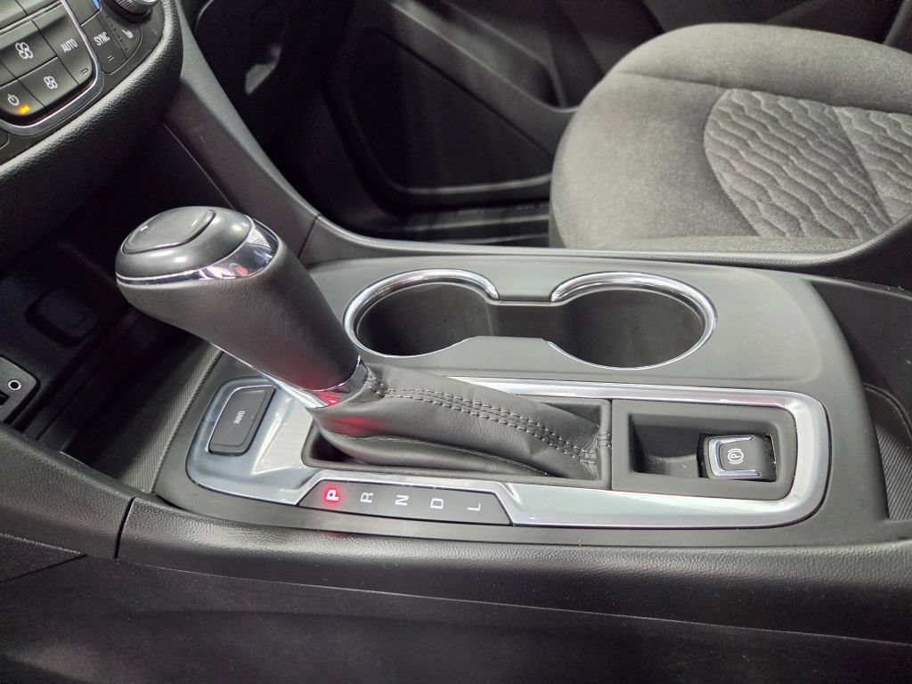Used 2018 Chevrolet Equinox LT AWD/4WD image 37