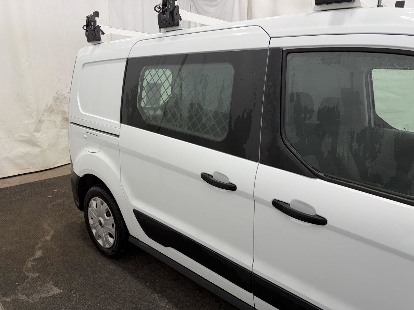 Used 2023 Ford Transit Connect XL w/ Trailer Tow Package image 5