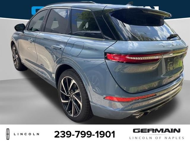 Used 2025 Lincoln Corsair Grand Touring image 3