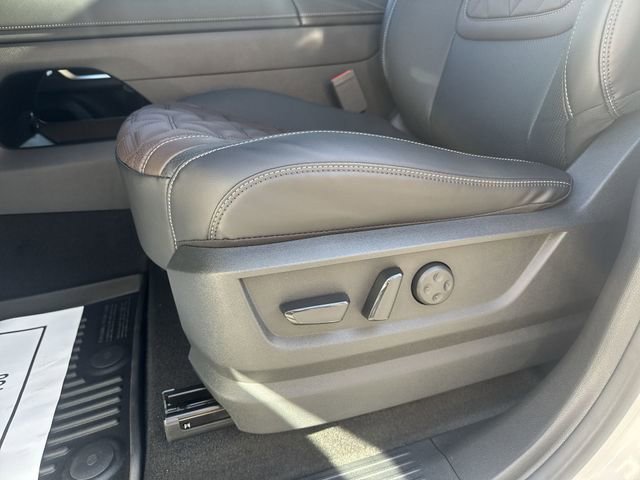 New 2026 Nissan Armada Platinum image 32