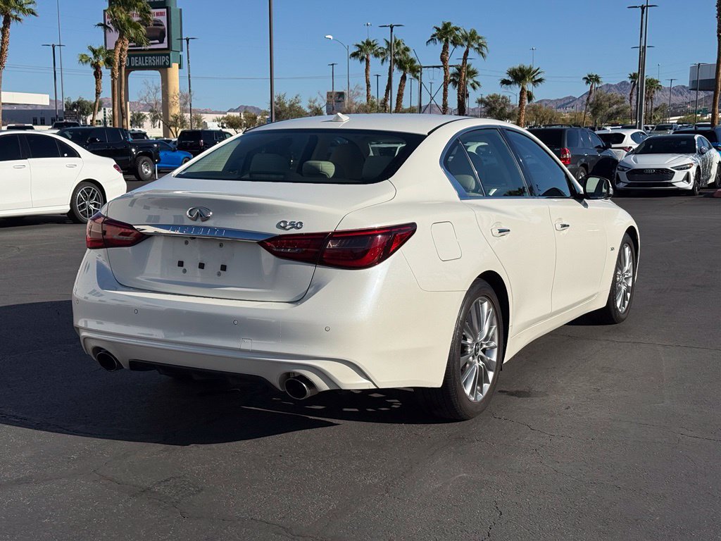 Used 2020 INFINITI Q50 Luxe w/ Essential Package (3.0T Luxe) RWD image 3
