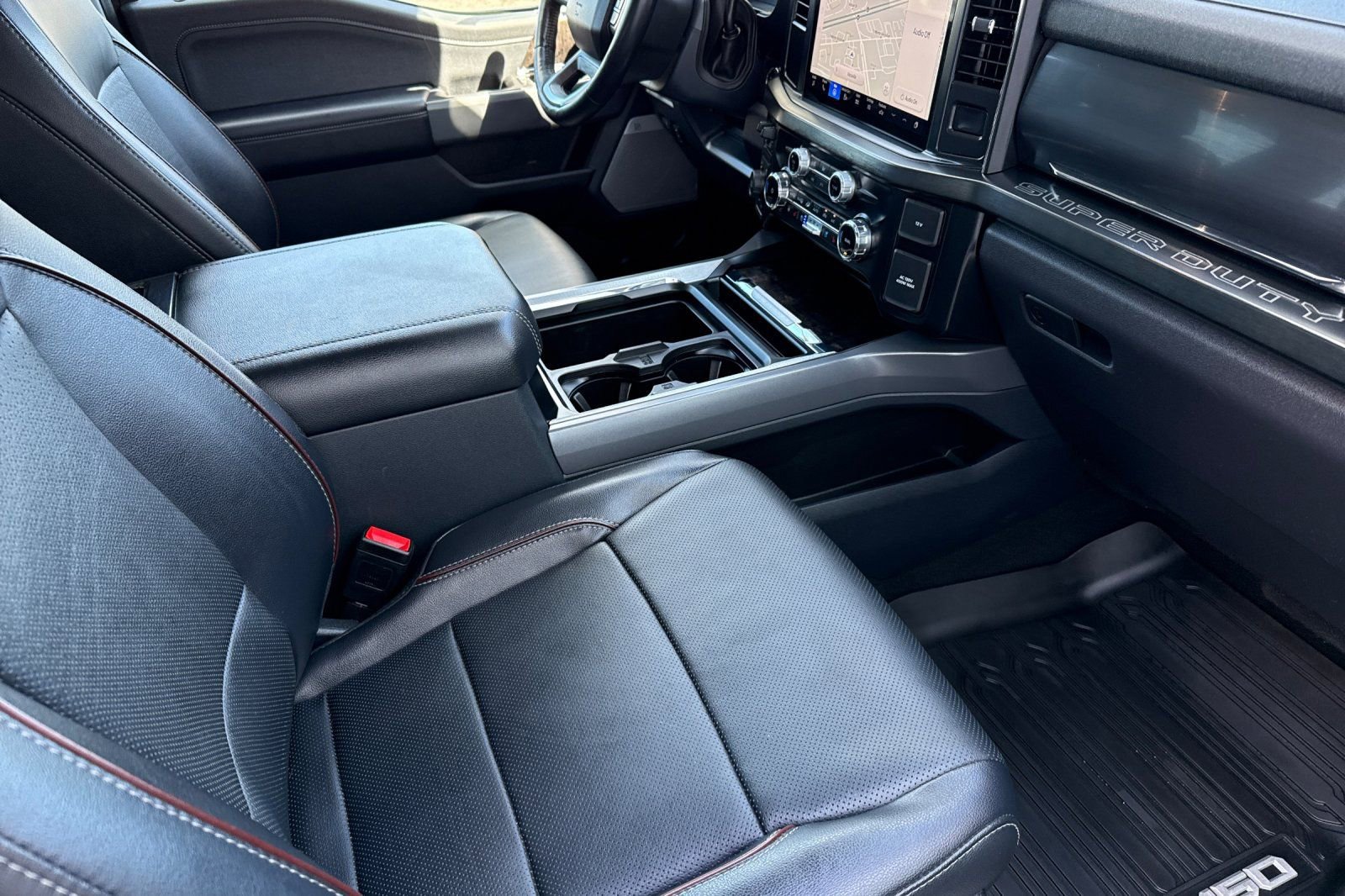 Certified 2024 Ford F450 Lariat w/ FX4 Off-Road Package AWD/4WD image 16
