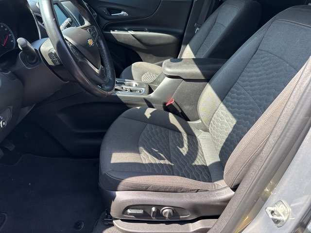Used 2018 Chevrolet Equinox LT image 11