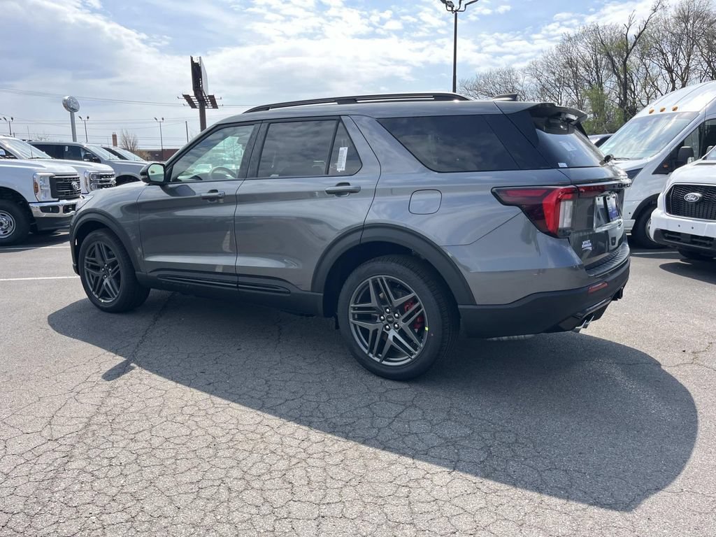 New 2026 Ford Explorer ST w/ Sun And Sound Package AWD/4WD image 8
