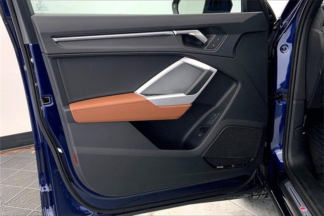 Certified 2025 Audi Q3 2.0T Premium Plus w/ Premium Plus Package image 23