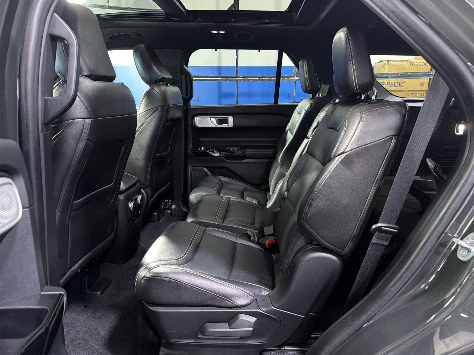 Used 2022 Ford Explorer ST w/ Equipment Group 401A AWD/4WD image 29