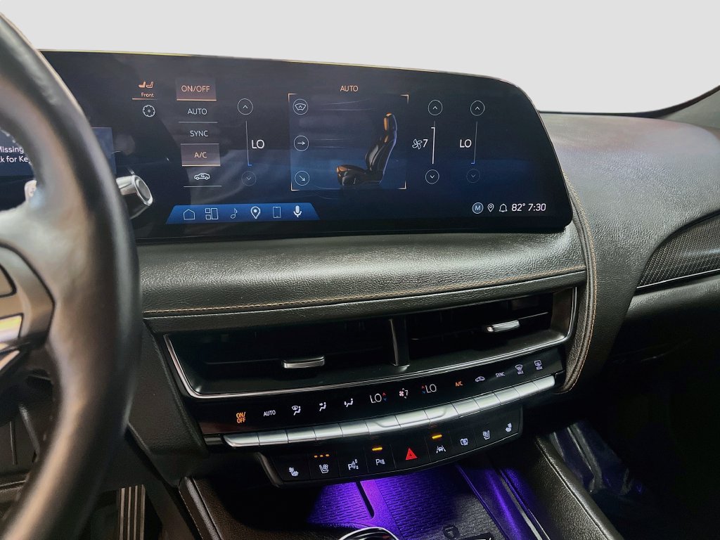 Used 2025 Cadillac CT5 Sport w/ Technology Package RWD image 16