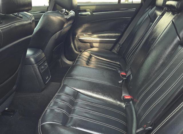 Used 2022 Chrysler 300 S image 11