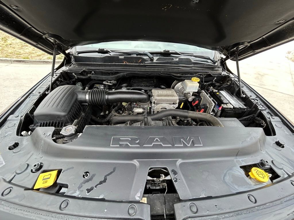 Used 2019 RAM 1500 Laramie image 41