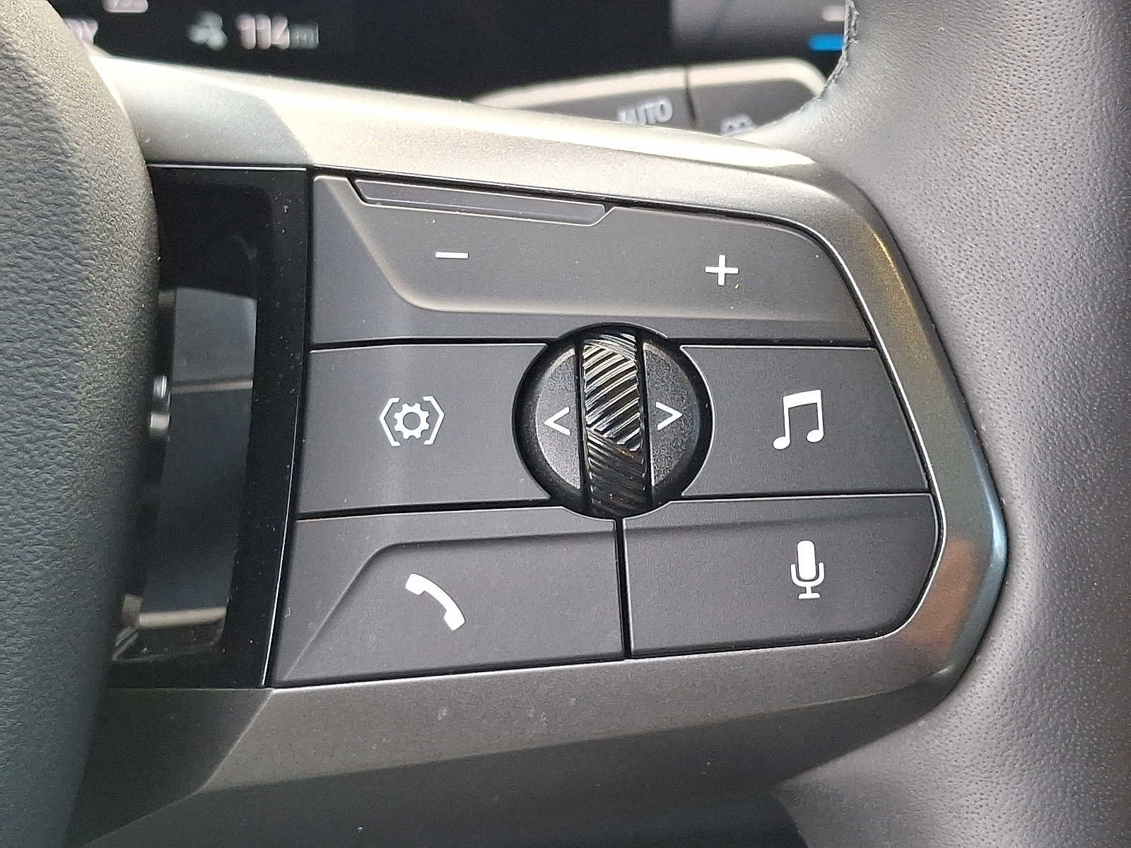 Used 2025 BMW iX xDrive50 w/ Premium Package image 23