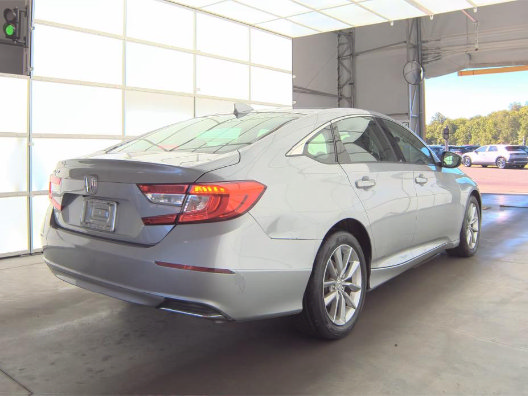 Used 2021 Honda Accord LX image 7