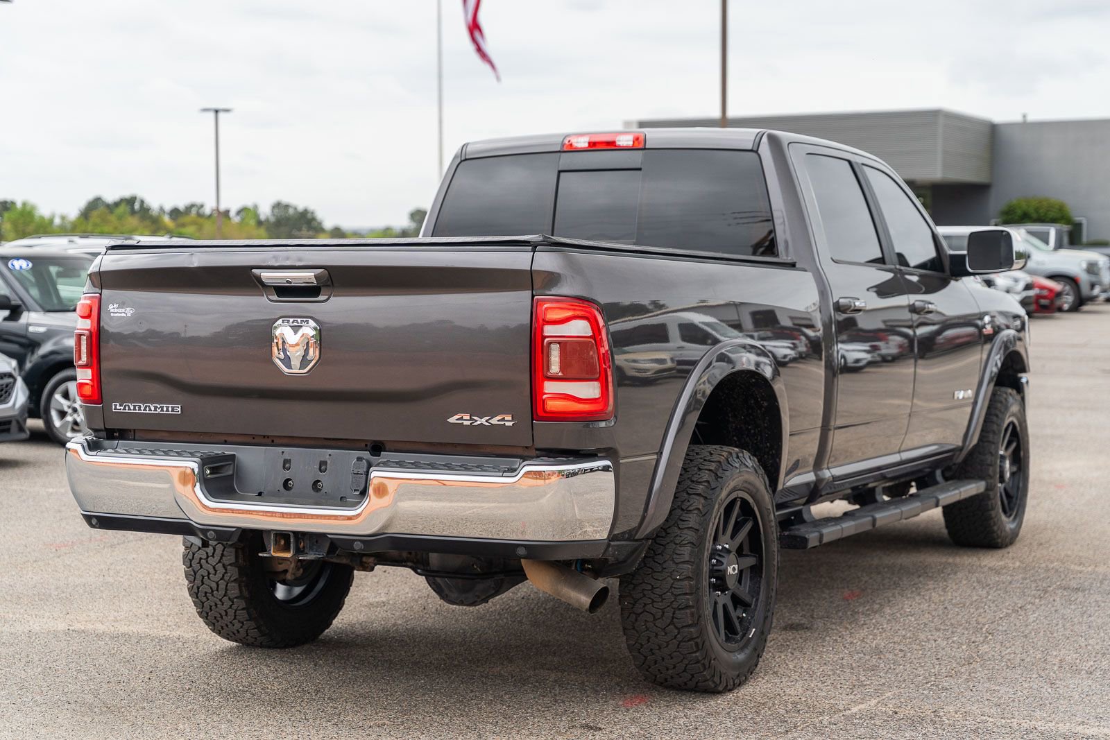 Used 2020 RAM 2500 Laramie image 7