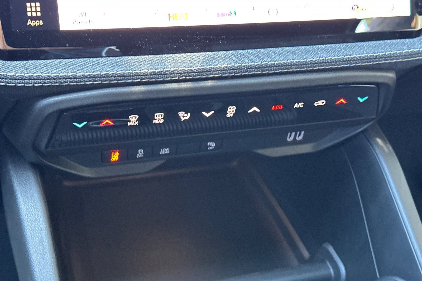 New 2026 Jeep Cherokee Laredo image 17