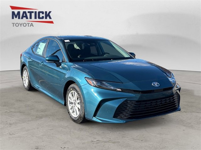 New 2026 Toyota Camry LE image 1