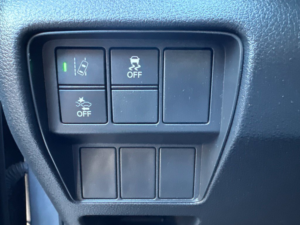 Used 2020 Honda CR-V LX image 18
