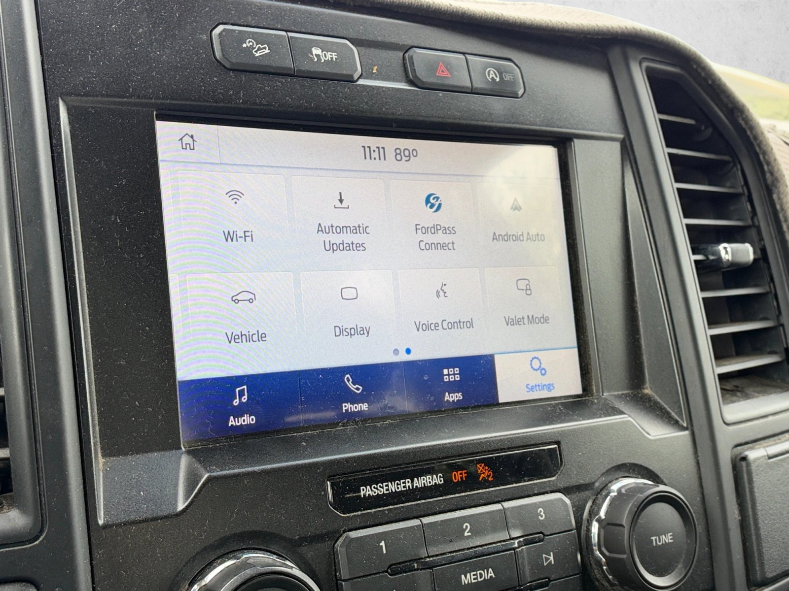 Used 2020 Ford F150 XL w/ Equipment Group 101A Mid AWD/4WD image 16