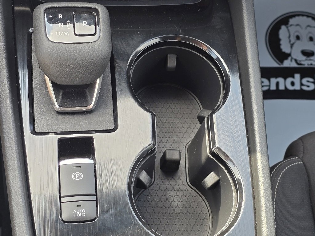 Used 2024 Nissan Rogue S image 19