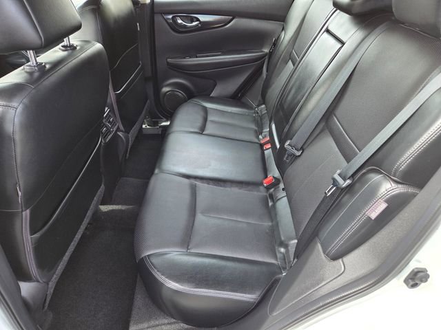 Used 2022 Nissan Rogue Sport SL AWD/4WD image 12