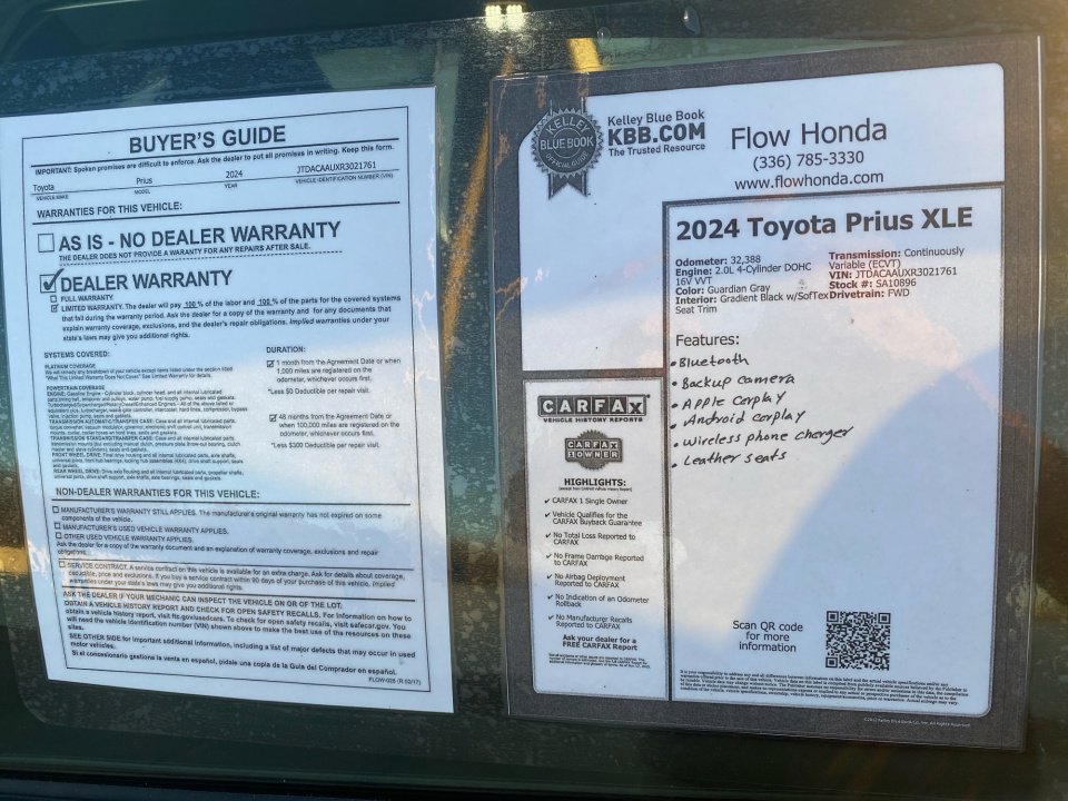 Used 2024 Toyota Prius XLE image 37