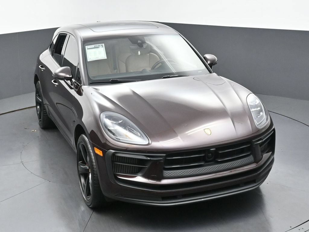 Used 2023 Porsche Macan S AWD/4WD image 42