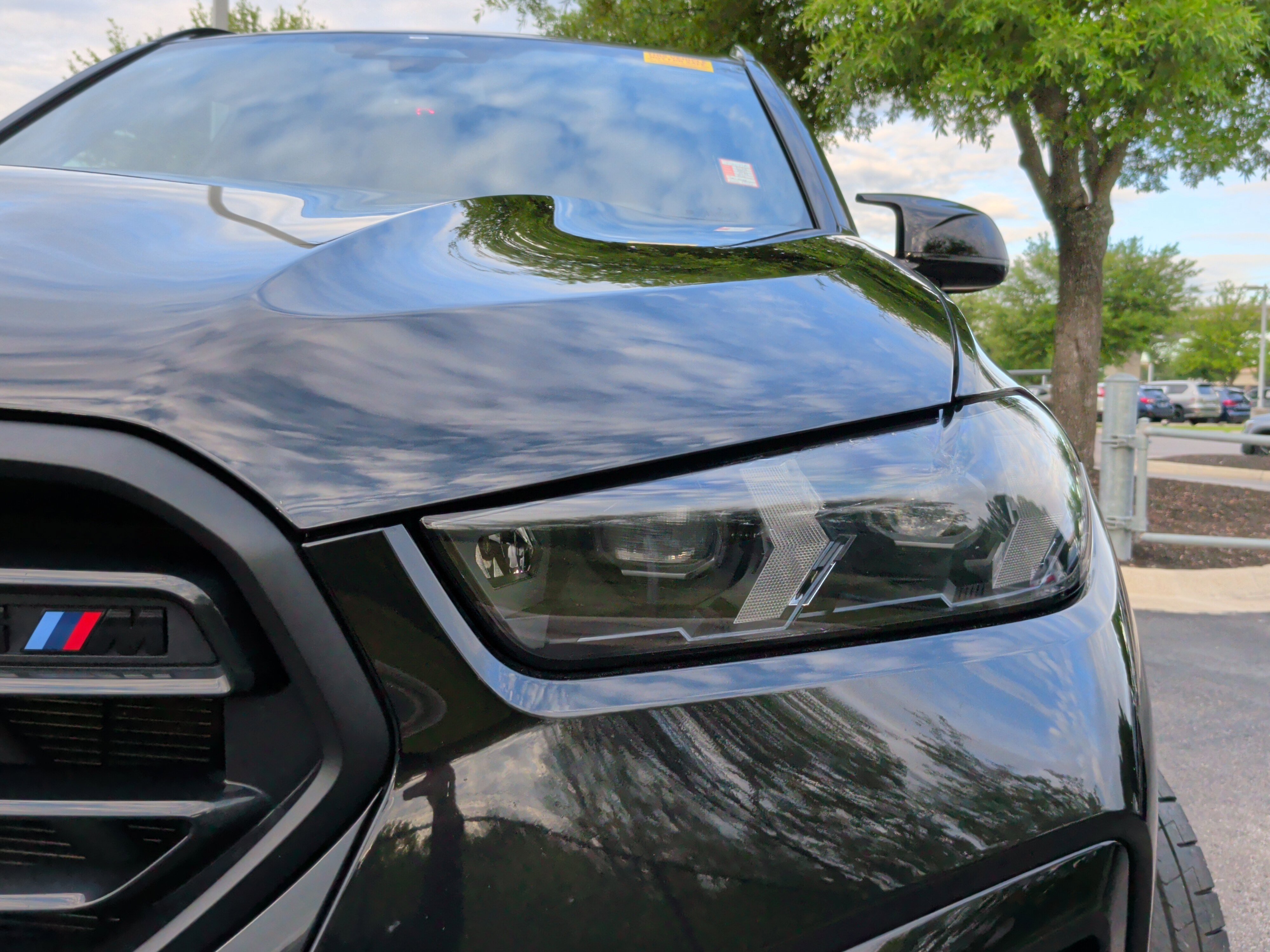 Used 2024 BMW X5 M Competition w/ Executive Package image 3