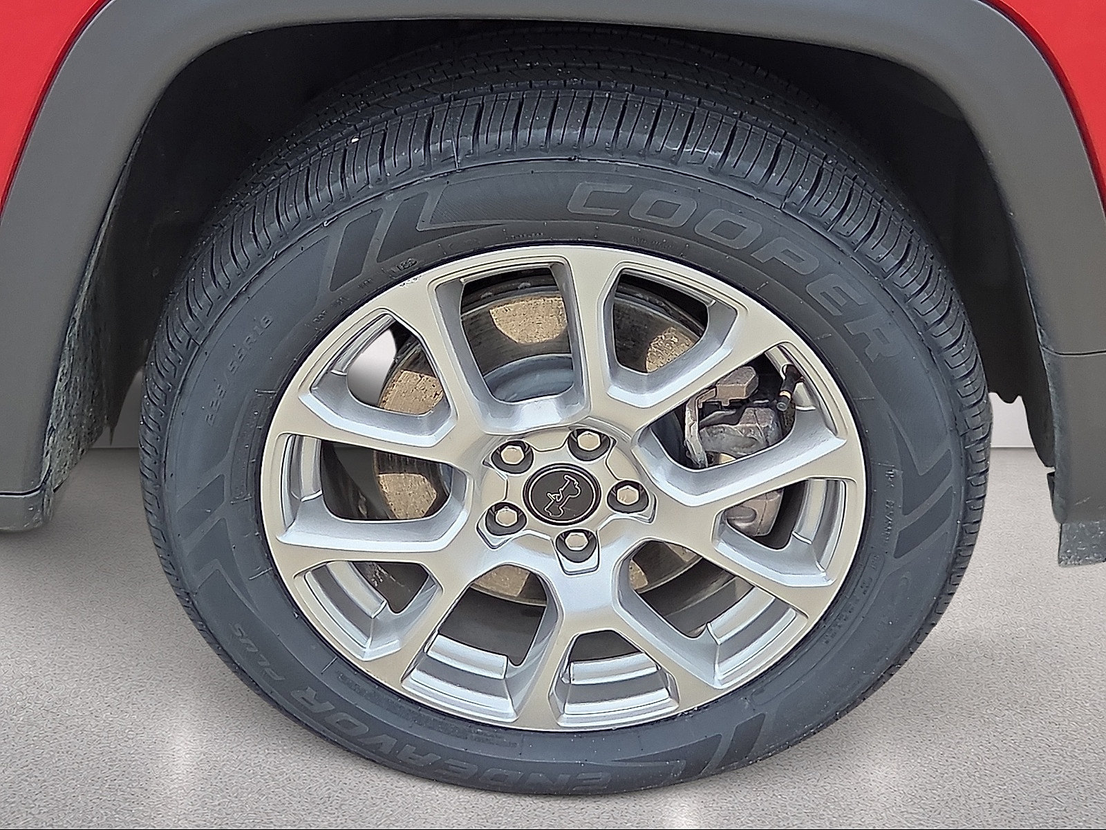 Used 2025 Jeep Compass Limited AWD/4WD image 7
