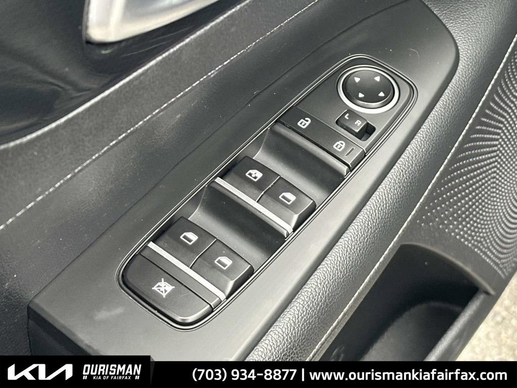 Used 2024 Kia Forte GT-Line w/ GT-Line Premium Package image 21