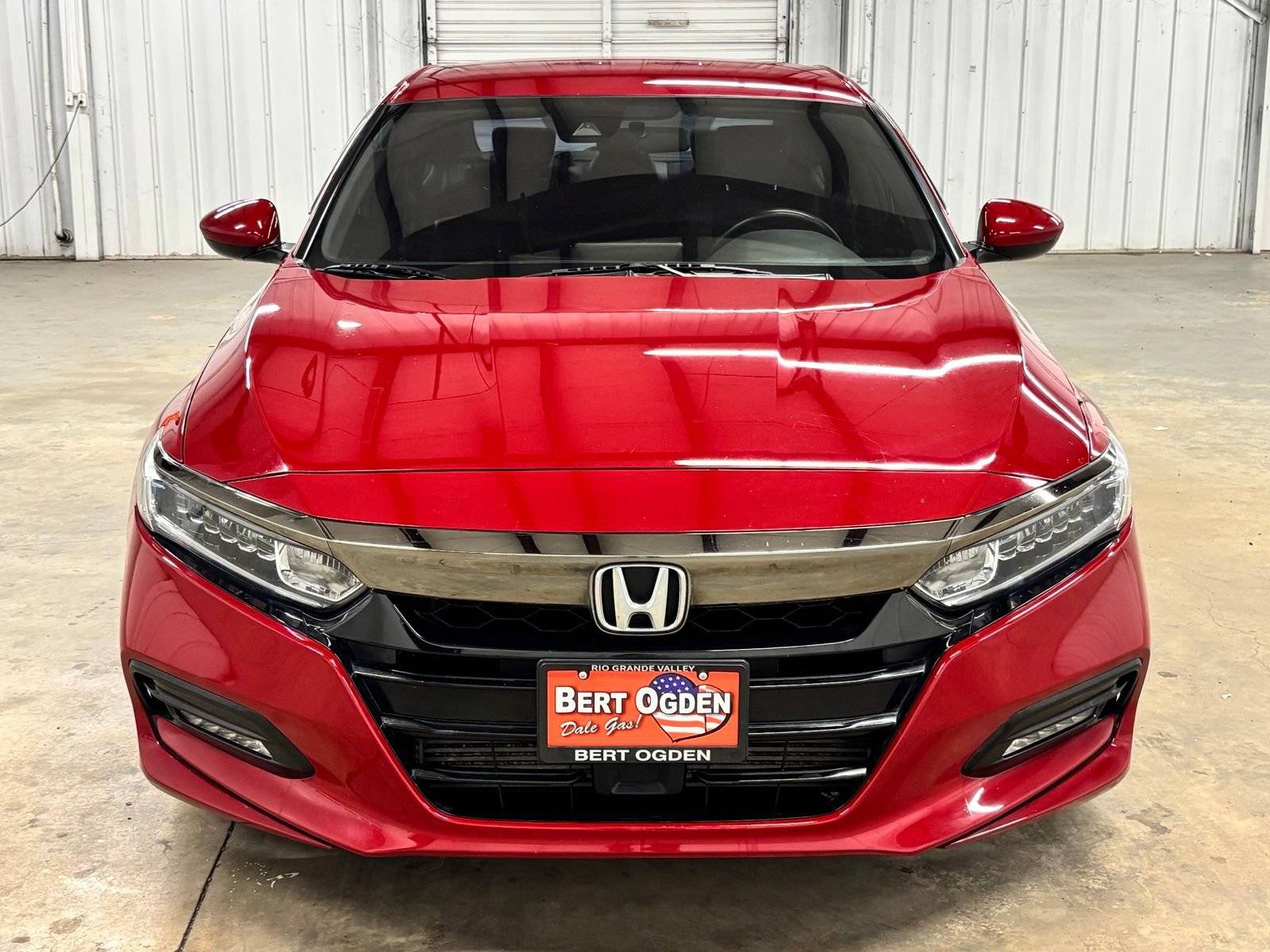 Used 2019 Honda Accord Sport image 2