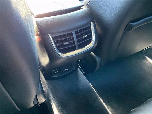 Used 2021 Chevrolet Malibu Premier image 25