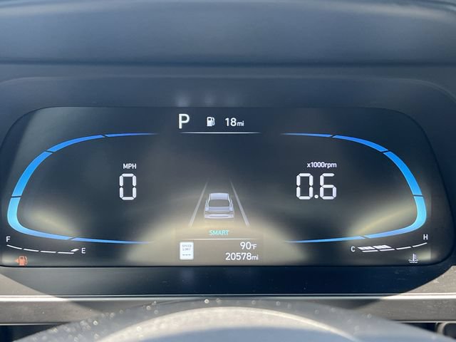 Certified 2025 Hyundai Elantra Sport FWD image 24