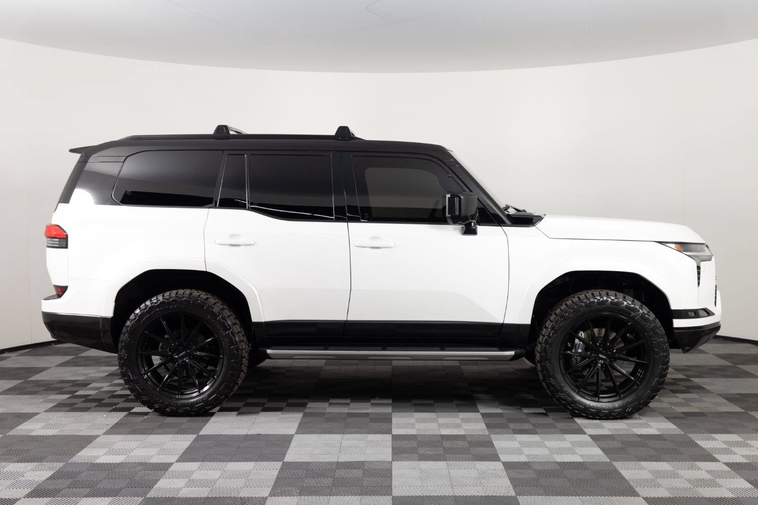 Used 2026 Lexus GX 550 w/ Accessory Package (ZB) AWD/4WD image 9